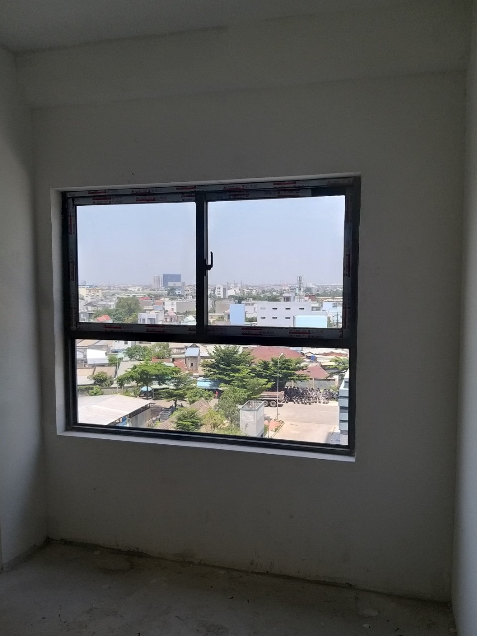 Hoàn thiện cửa sổ