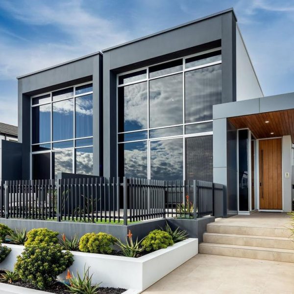 Bán căn nhà bên bờ biển trị giá hàng triệu đô la tại Glenelg South đánh dấu giao dịch hàng đầu trong tuần trước