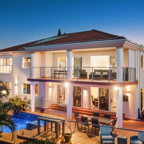 Mermaid Waters phá kỷ lục giá nhà ở ngoại ô lần thứ năm trong sáu tháng