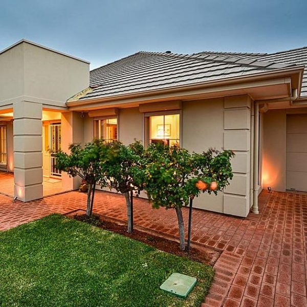 Rạp hát tại nhà trông giống như rạp chiếu phim thực sự là điểm nhấn của SA home ở Stirling North
