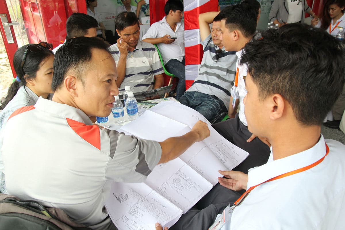 khach hang dau tu rat hai long khi tham khao phap ly cua du an res 1 - DỰ ÁN RES 1 - THE RESIDENCE 1 VÕ VĂN BÍCH CỦ CHI