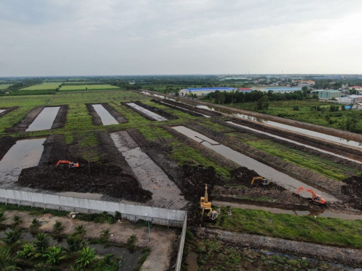 cong truong thi cong du an lago centro - DỰ ÁN LAGO CENTRO BẾN LỨC LONG AN