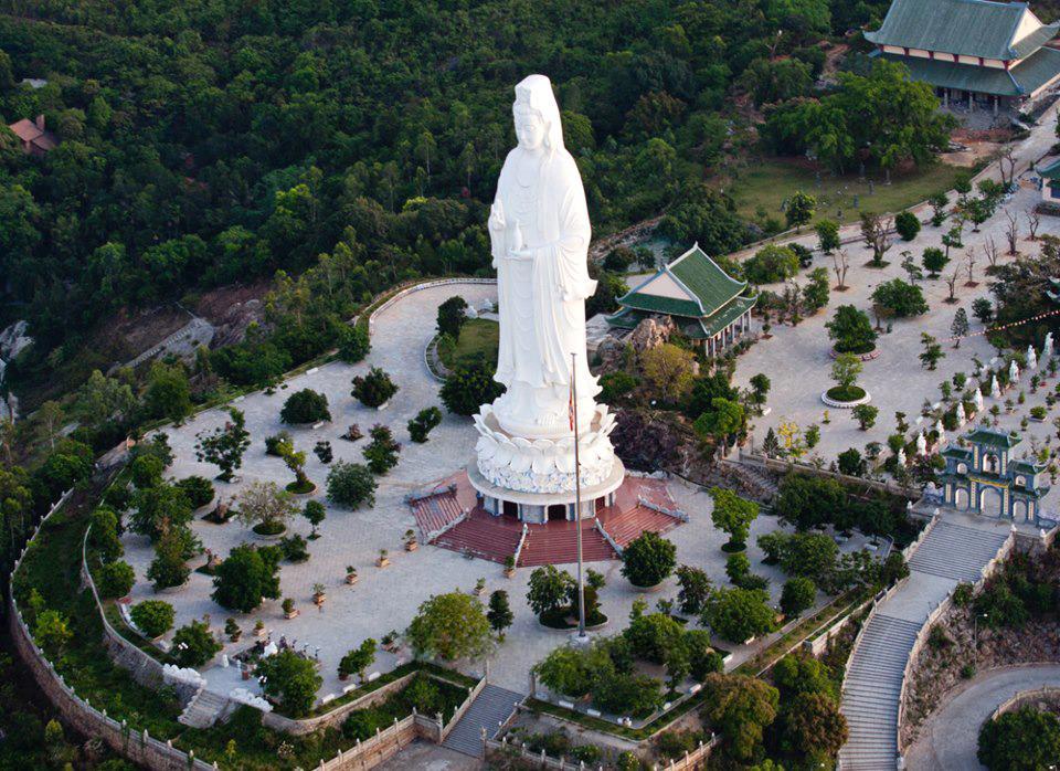 tượng quan âm kn paradise - KN PARADISE CAM RANH