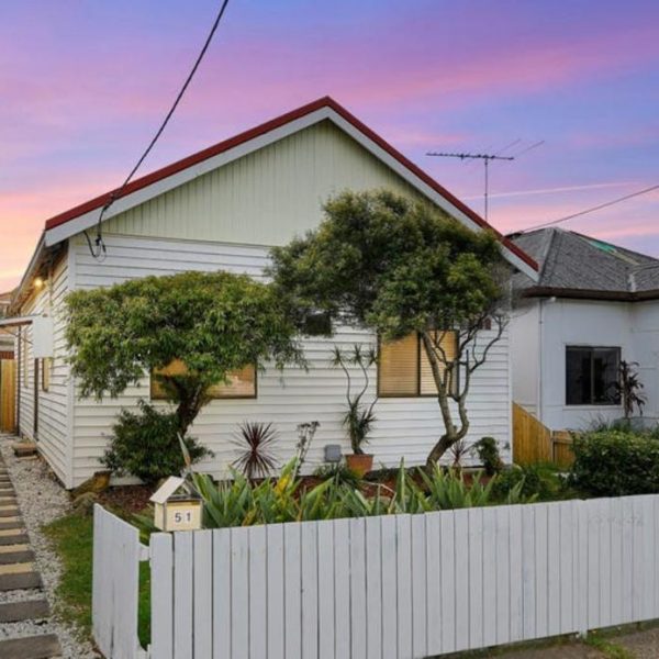 Ngôi nhà nhỏ ở Malabar đổi chủ sau 110 năm, đấu giá cuối tuần ở Sydney bội thu