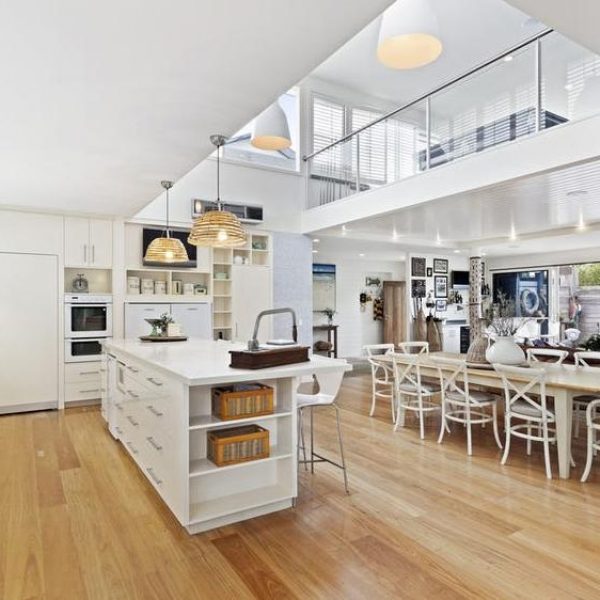 Nhà nghỉ Point Lonsdale cũ hiện đang bán như một ngôi nhà 9 phòng ngủ